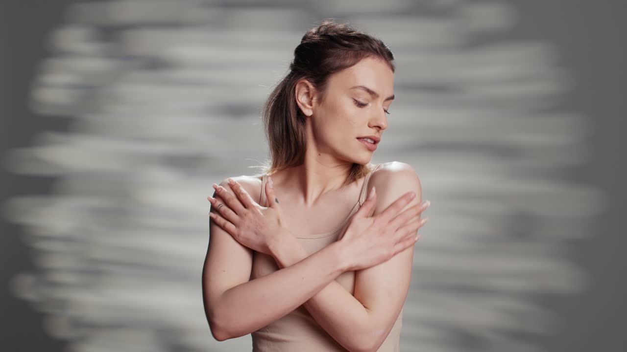 Portrait of a beautiful woman in studio