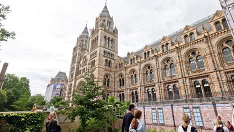 visitors explore the museum's iconic architecture