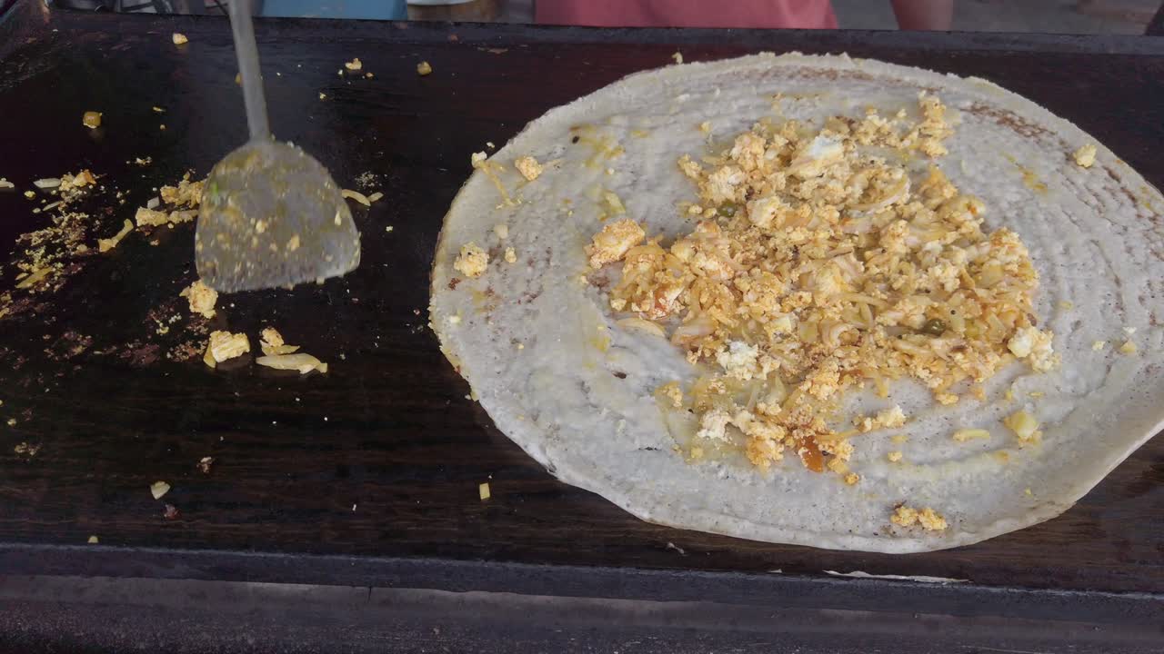 인도 남부의 인기있는 맛있는 음식인 도사는 맛있는 편안한 음식입니다.