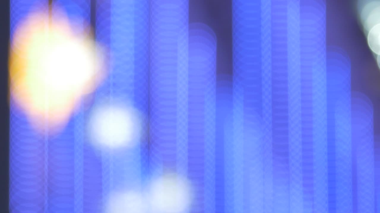 추상적인 배경: 파란색 보케 서클과 밝은 점