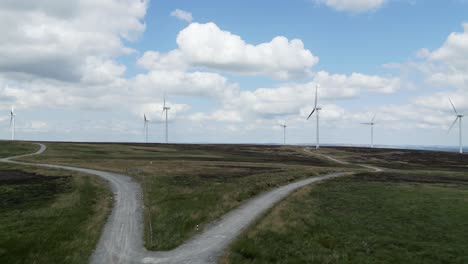 Parque-Eólico-Situado-En-Los-Páramos-Del-Oeste-De-Yorkshire-Tomados-Con-Un-Dron-3