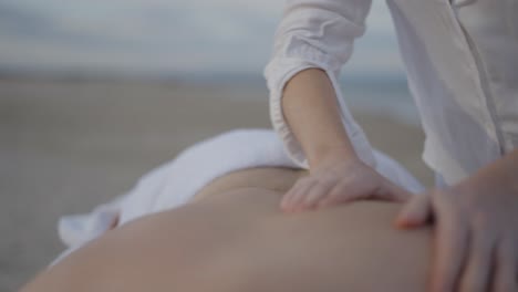 beach back massage