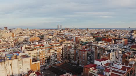 vista aérea del paisaje urbano de barcelona