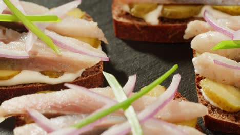 herring sandwiches with dill and onions