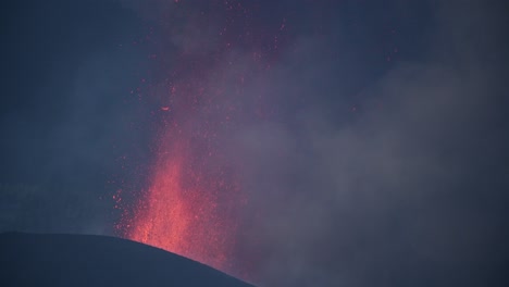erupción volcánica de cumbre vieja en las islas canarias la palma 2021