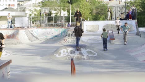 skatepark fun