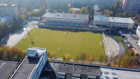 도시 의 축구장 과 경기장 의 공중 시상