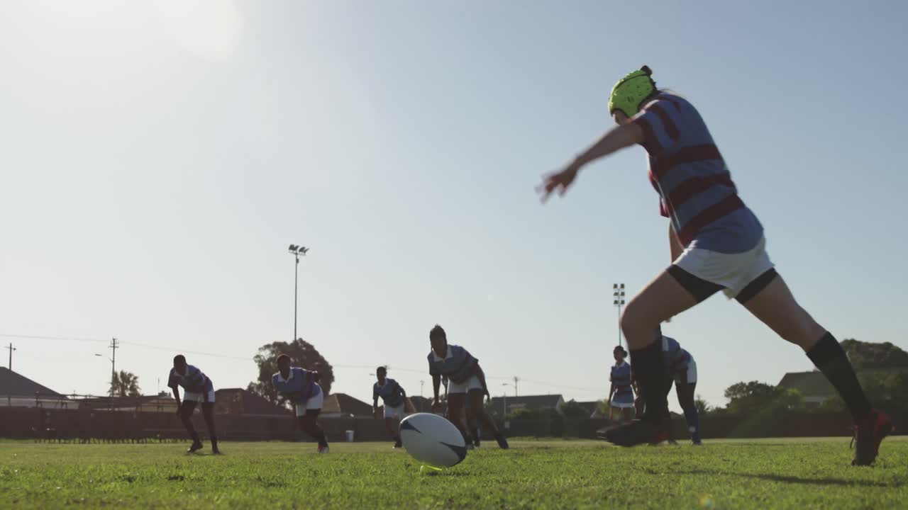 젊은 성인 여자 럭비 경기