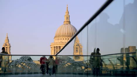 millennium bridge 0 1