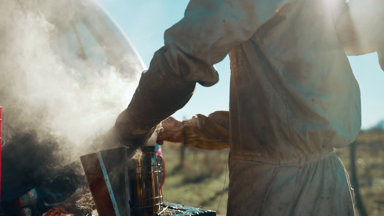 él encuentra la apicultura tan relajante