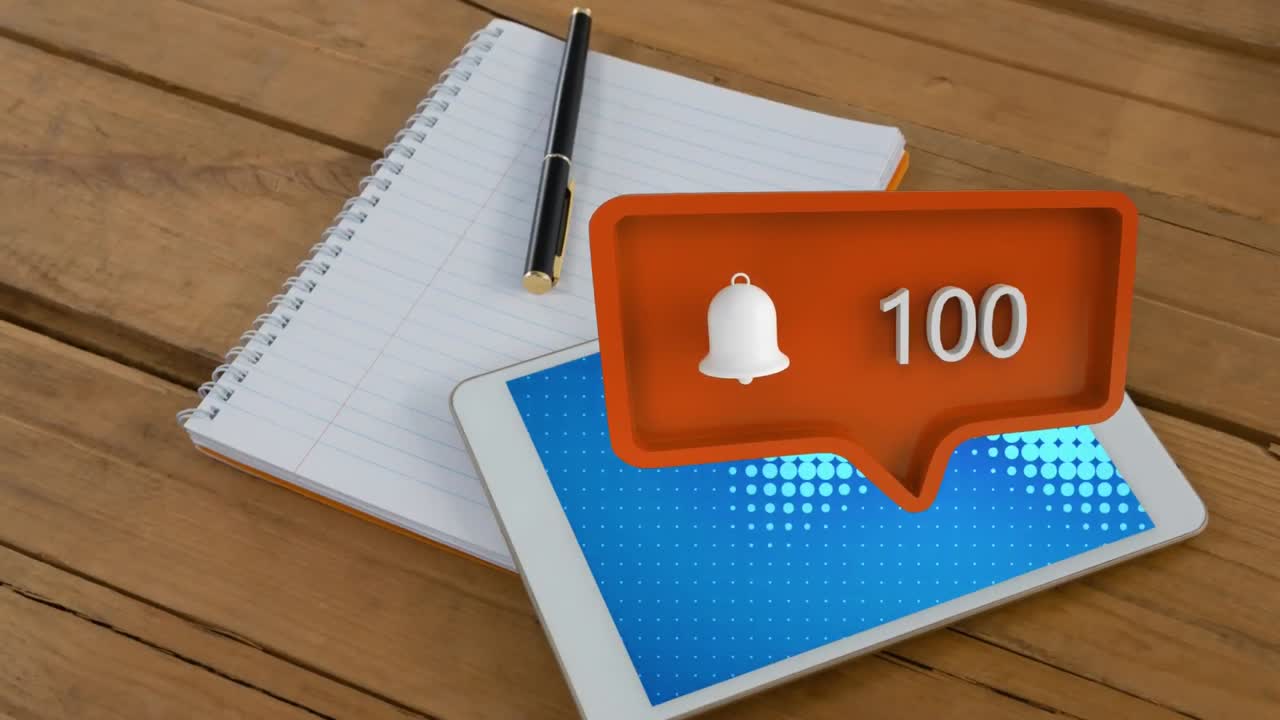 símbolo de recordatorio y números crecientes sobre la taza de café y la tableta en la mesa