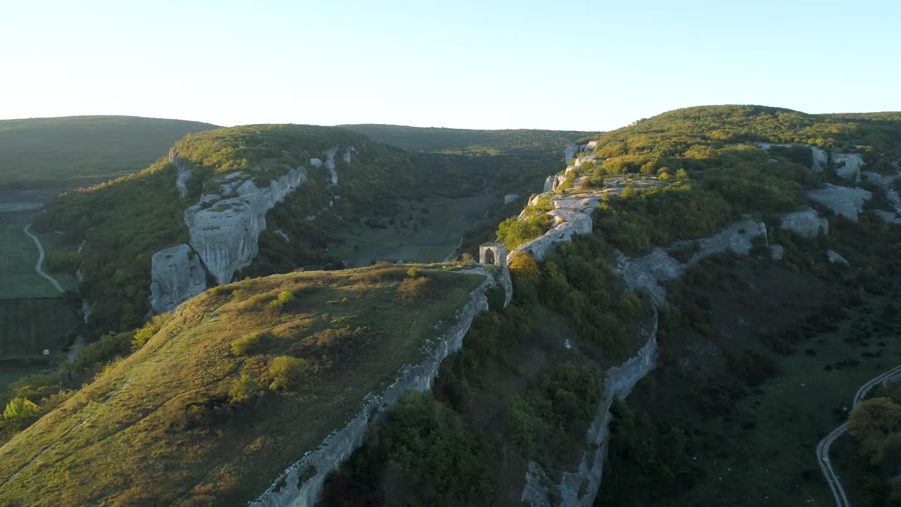바위 산 과 계곡 풍경 의 공중 풍경