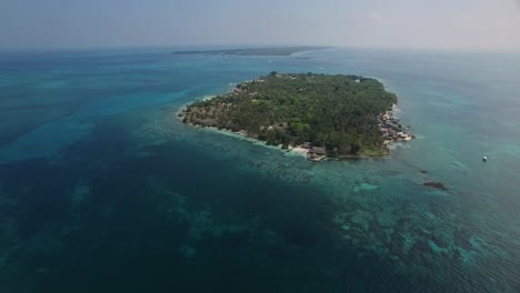 Die-Insel-Mucura-Von-Oben-Gesehen