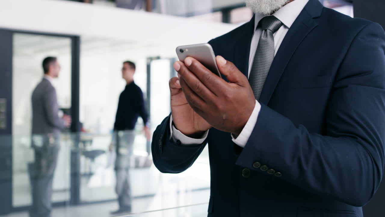 mantenerse conectado es la única manera de hacer negocios