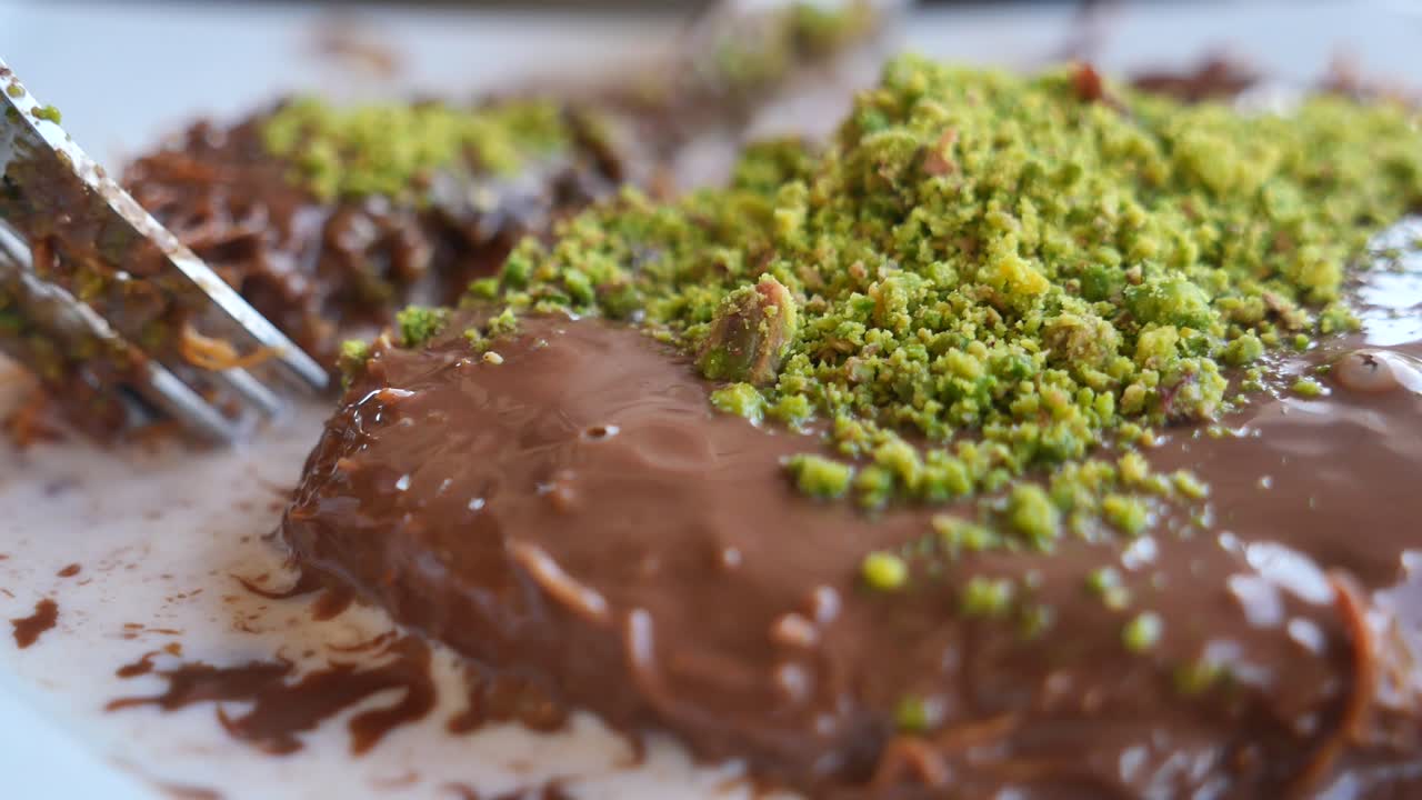 Kunefe with Pistachio and Chocolate