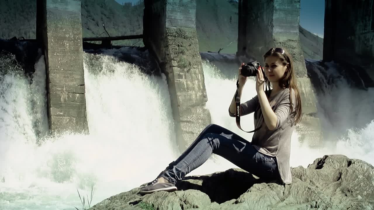 긴 머리카락의 예쁜 여자 사진