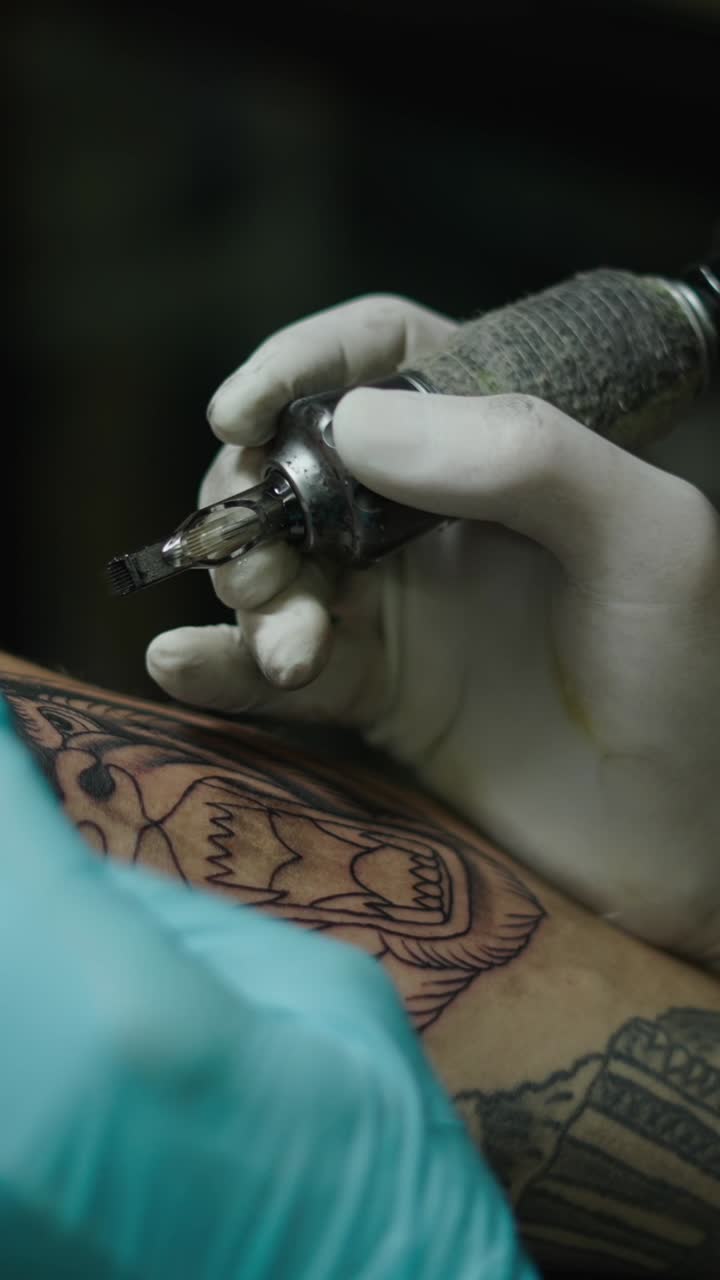 Processo di tatuaggio