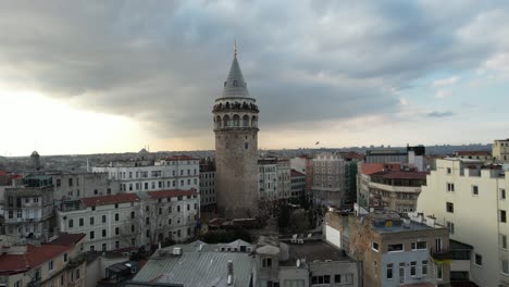 la torre turística de galata
