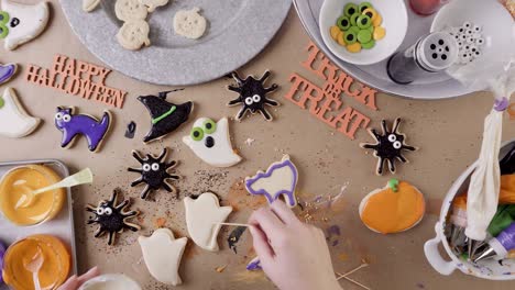 las galletas de halloween.