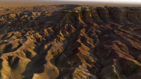 Sunset-Scenery-Over-Tsagaan-Suvarga-White-Stupa-In-Gobi,-Mongolia