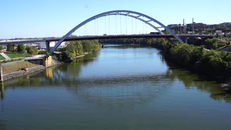 skyline gateway bridge in nashville, tennessee