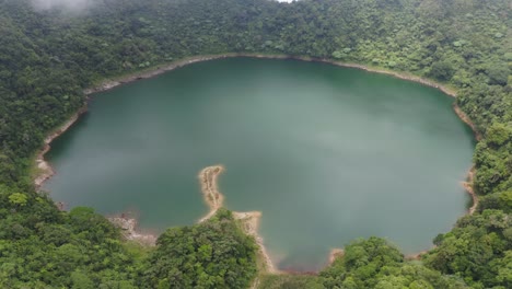 Calm-Lake-Surrounded-By-Dense-Forest---Lake-Danao-Natural-Park-Near-Ormoc-City-In-Leyte,-Philippines