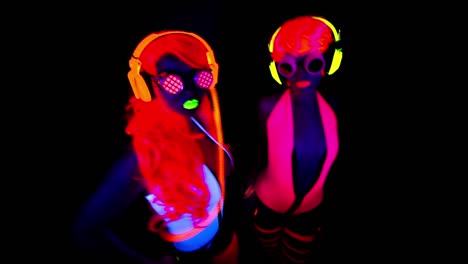 Glow-Woman-83