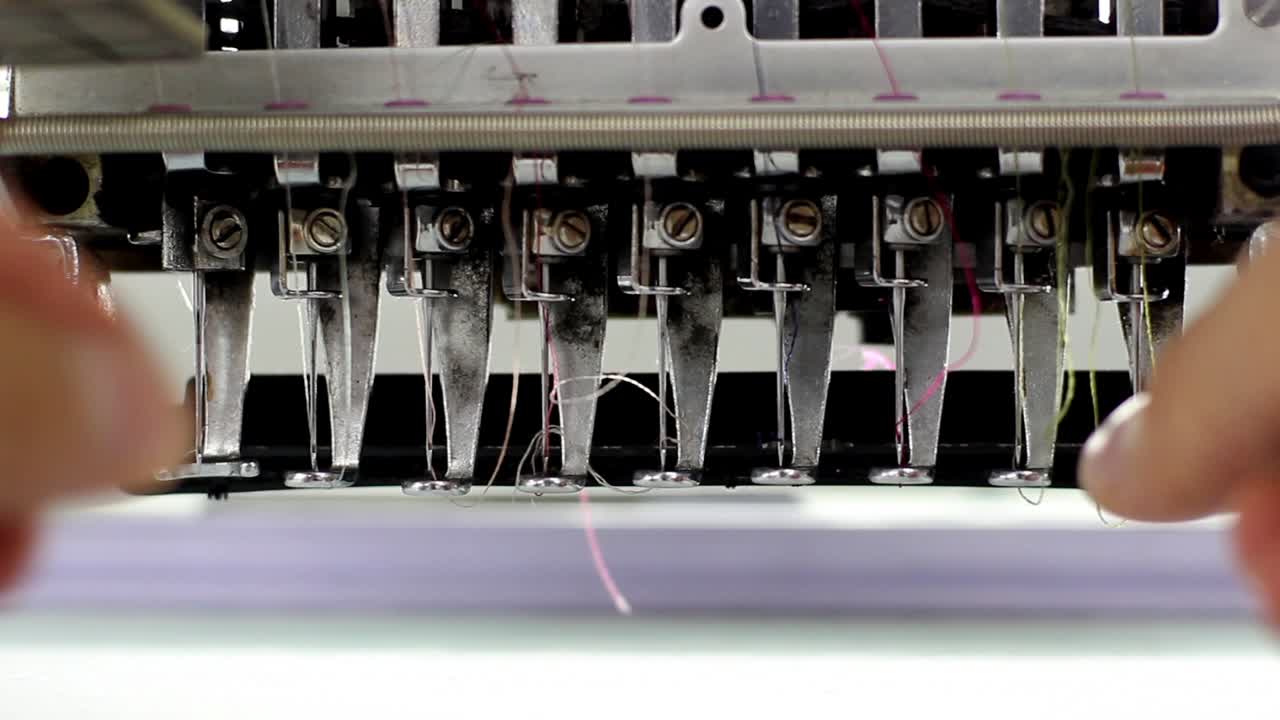 산업용 바느질 기계 바느질 직원