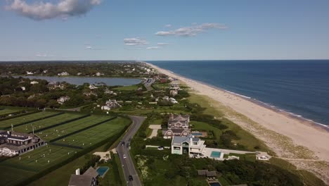 Vista-Aérea-De-La-Playa-Principal-De-East-Hampton-Long-Island-Nueva-York