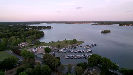 Antena-Del-Lago-Norman,-Lago-Norman-Nc,-Lago-Normando-Carolina-Del-Norte