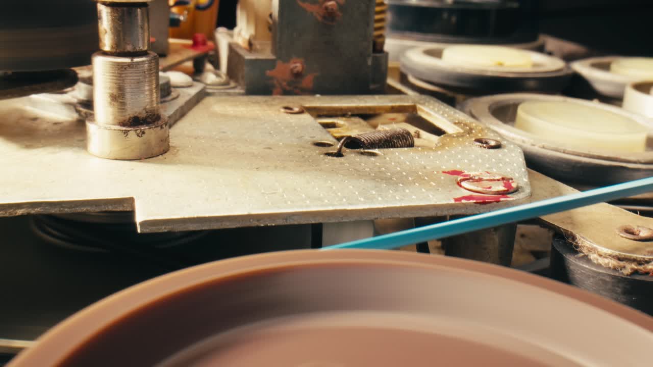 빈티지 릴-투-릴 테이프 플레이어 메커니즘