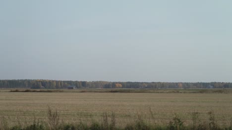 Panning-shot-finnish-countryside-Lakeus