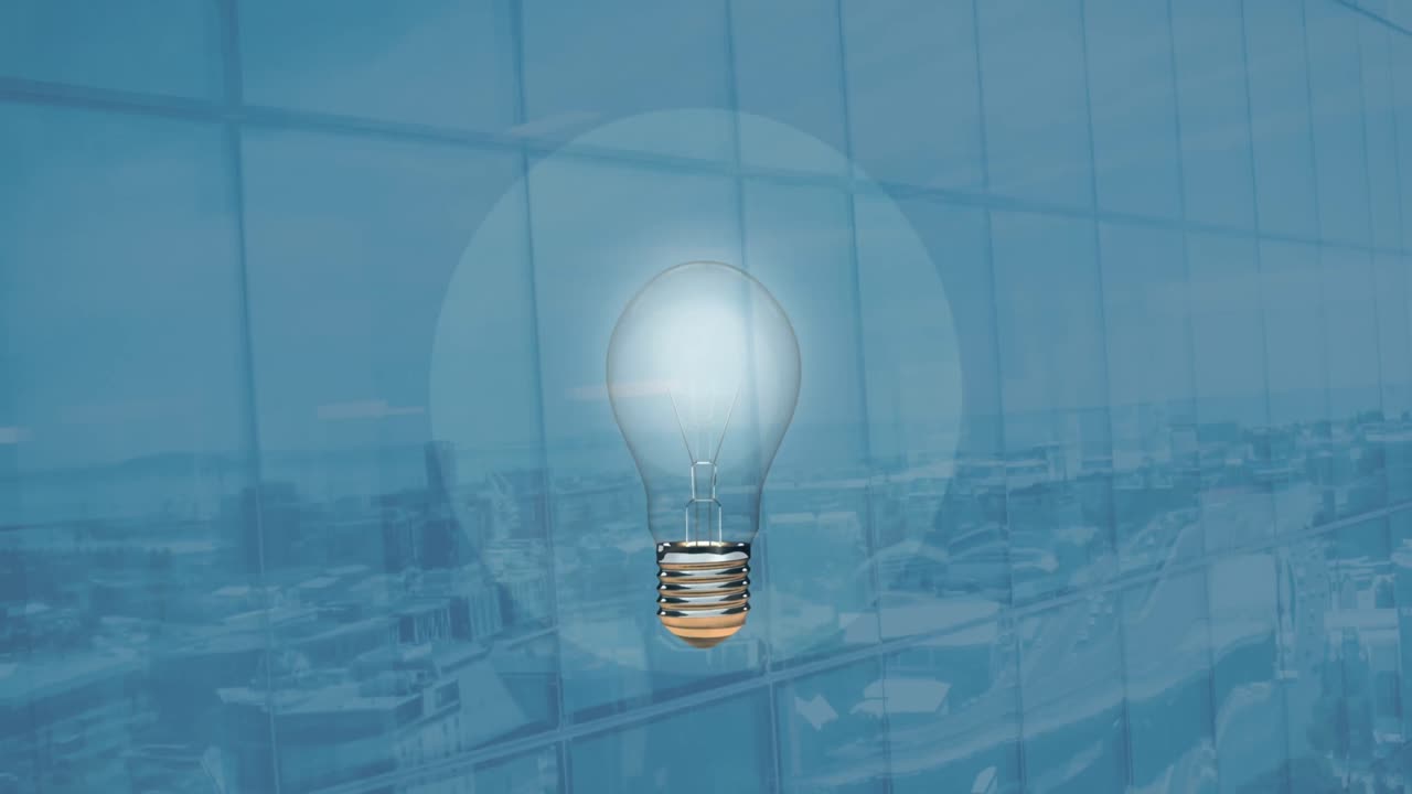 파란색 배경 에 있는 사무실 위 에 있는 전구 의 애니메이션