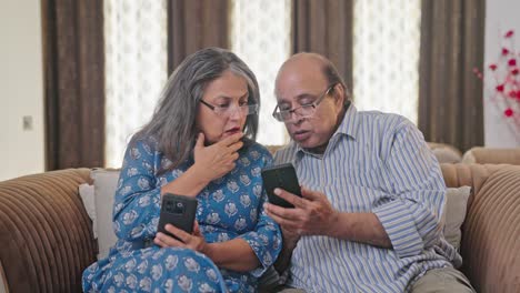 Indian-husband-shows-a-shocking-news-to-wife-in-his-phone