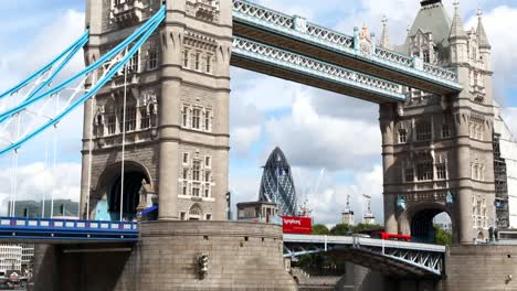 Tower-Bridge-02