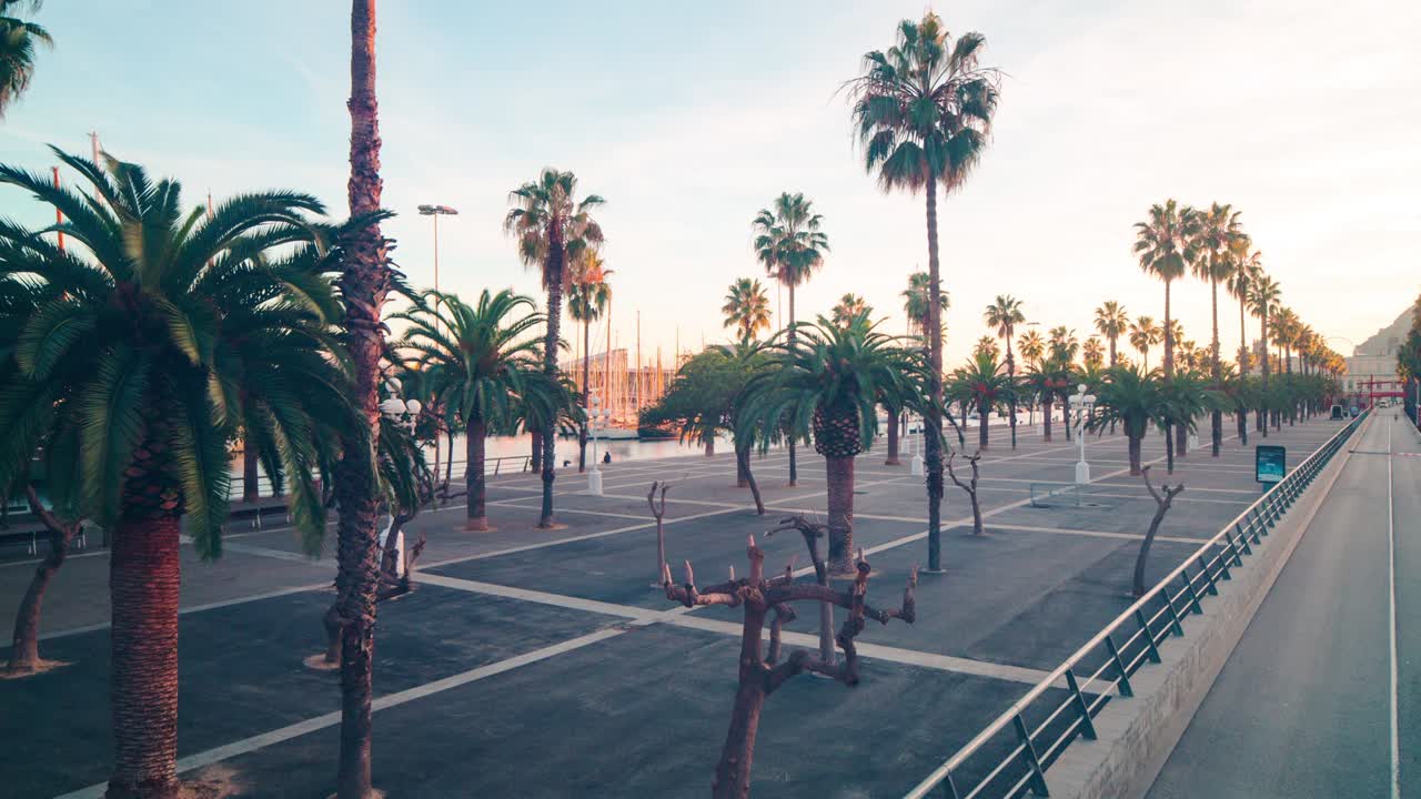 porto di barcellona walking bay sunset light 4k time lapse spagna