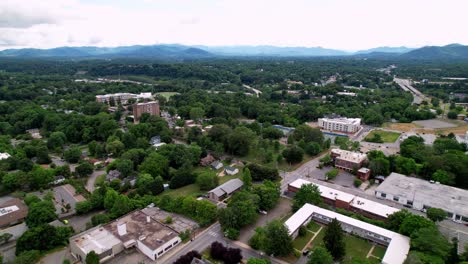 suburbios de asheville nc, asheville carolina del norte