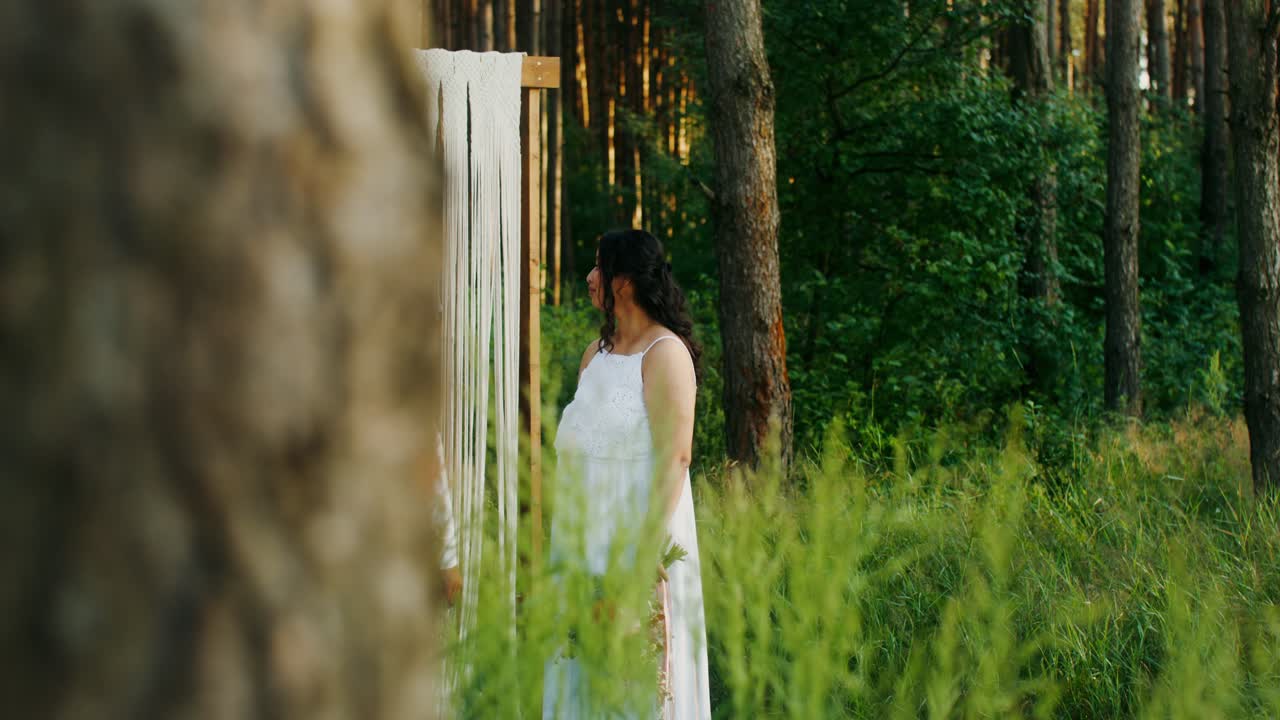 숲 속 의 야외 결혼식