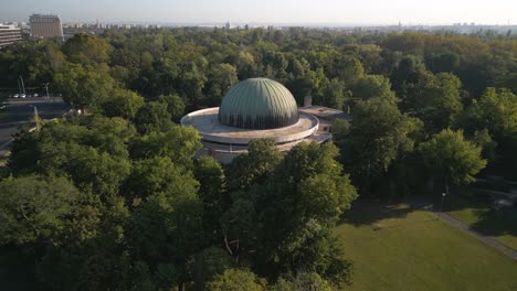 Aerial-Establishing-Shot-of-Budapest-Planetarium-on-Typical-Sunny-Day