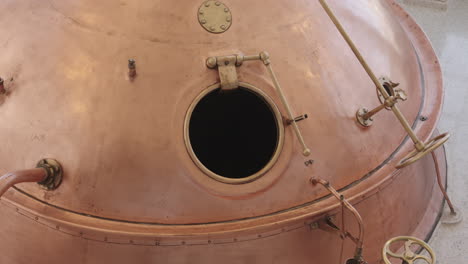 Mash-Tun-and-Lauter-Hole