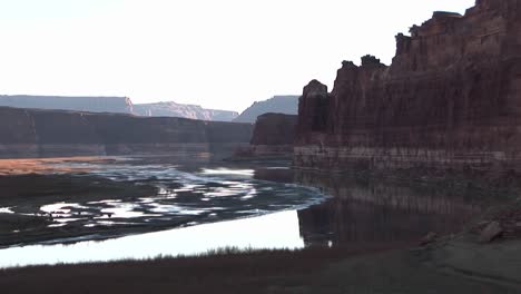 plano medio del río colorado en utah