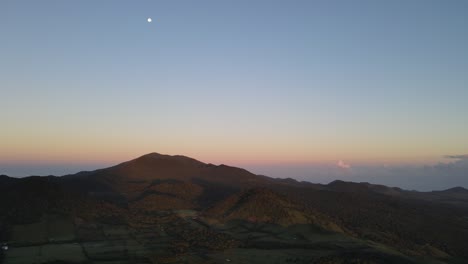 san martin tuxtla volcano in morning reserva de la biosfera los tuxtlas