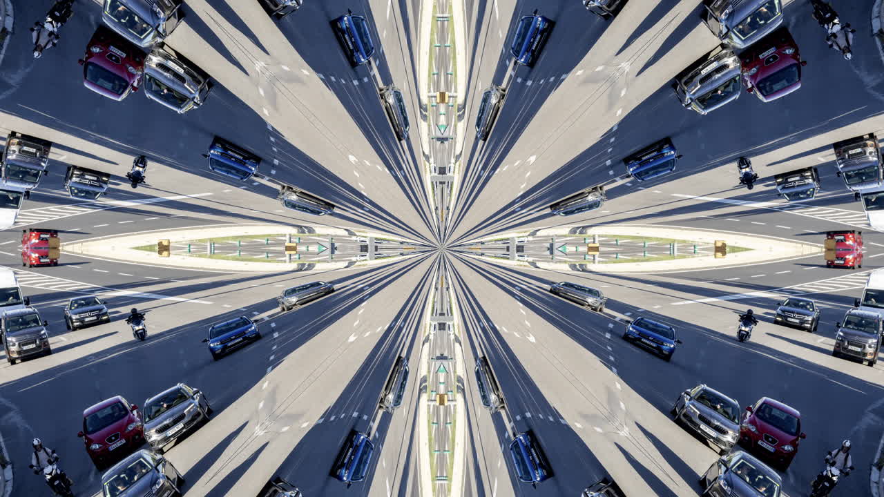 저녁 퇴근 시간 바르셀로나 고속도로의 교통 체증을 추상적인 패턴으로 만들었어요