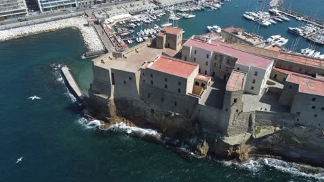 A-view-from,-above-of-the-beautiful-castle,-Castel-Dell'Ovo-in-Naples,-Italy