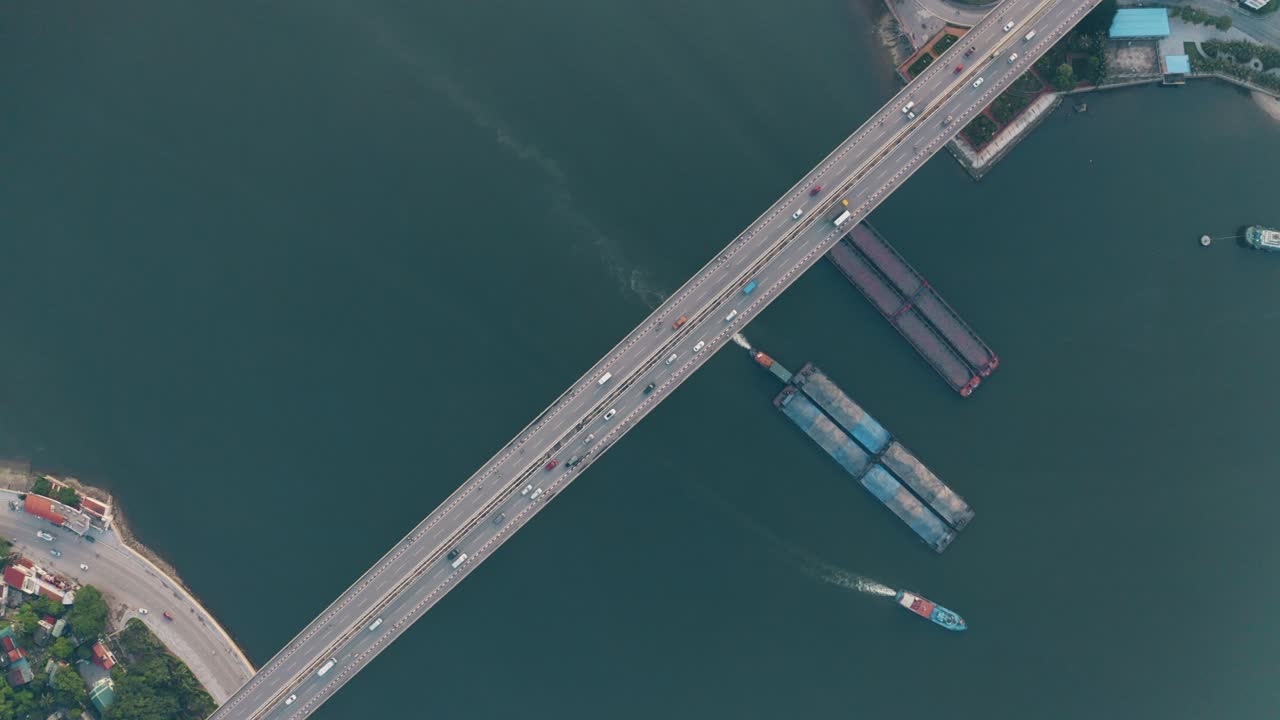 바이 차이 다리 베트남 01