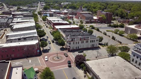 Aerial-Pullout-High-Above-Reidsville-NC,-Reidsville,-North-Carolina