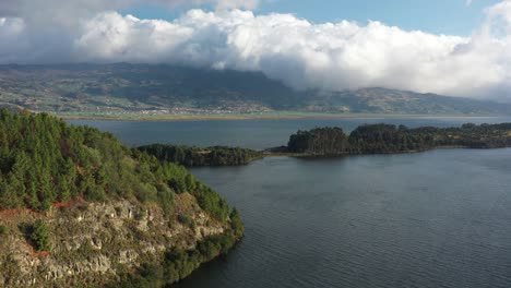 laguna de tota, largest natural lake in colombia, boyaca department