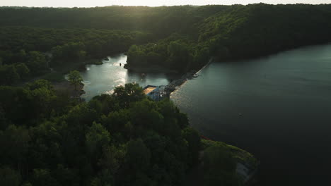 Nature-Landscape-Surroundings-Of-Lake-Zumbro-Hydroelectric-Power-Plant-Dam-In-Minnesota,-United-States