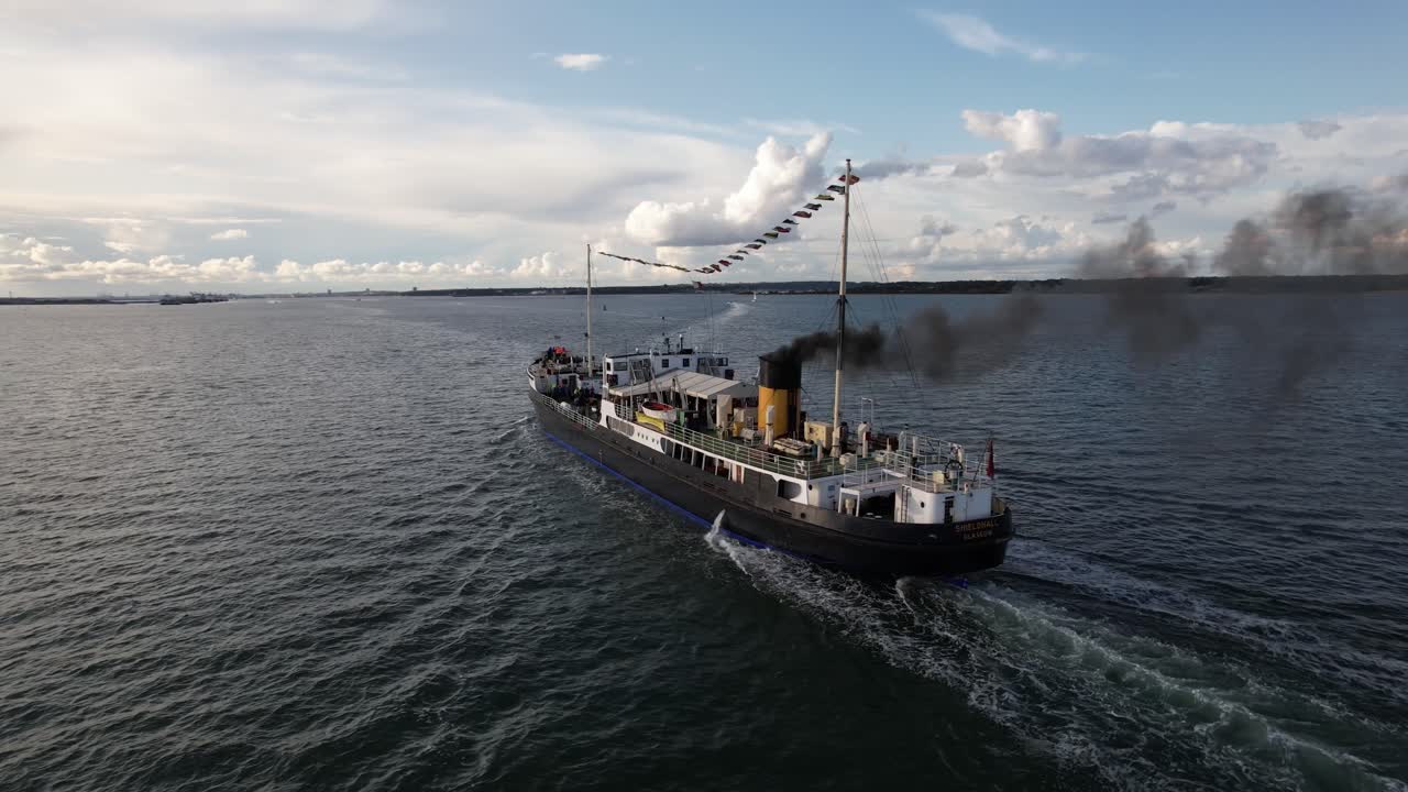 증기 선박의 방어실 클립 3