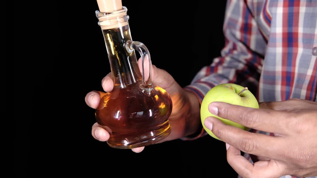 vinagre de manzana y manzana